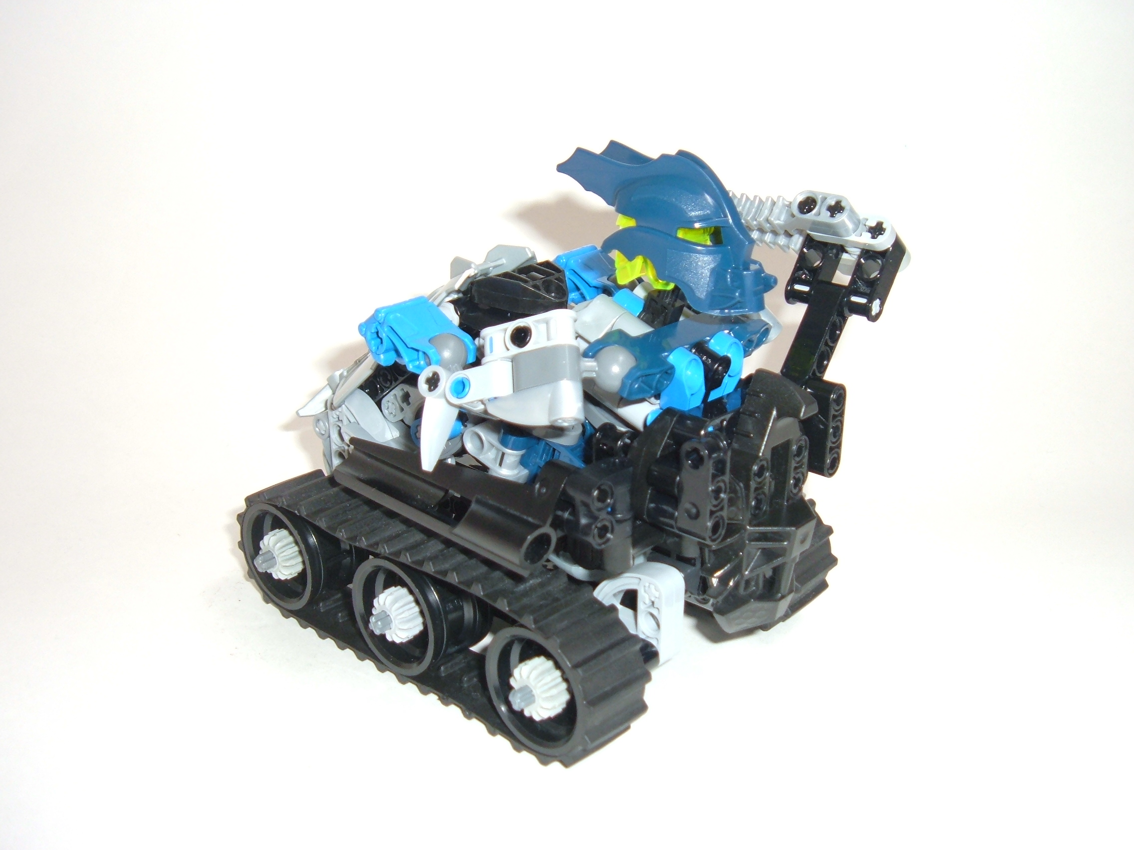 agorivehicle_008.jpg