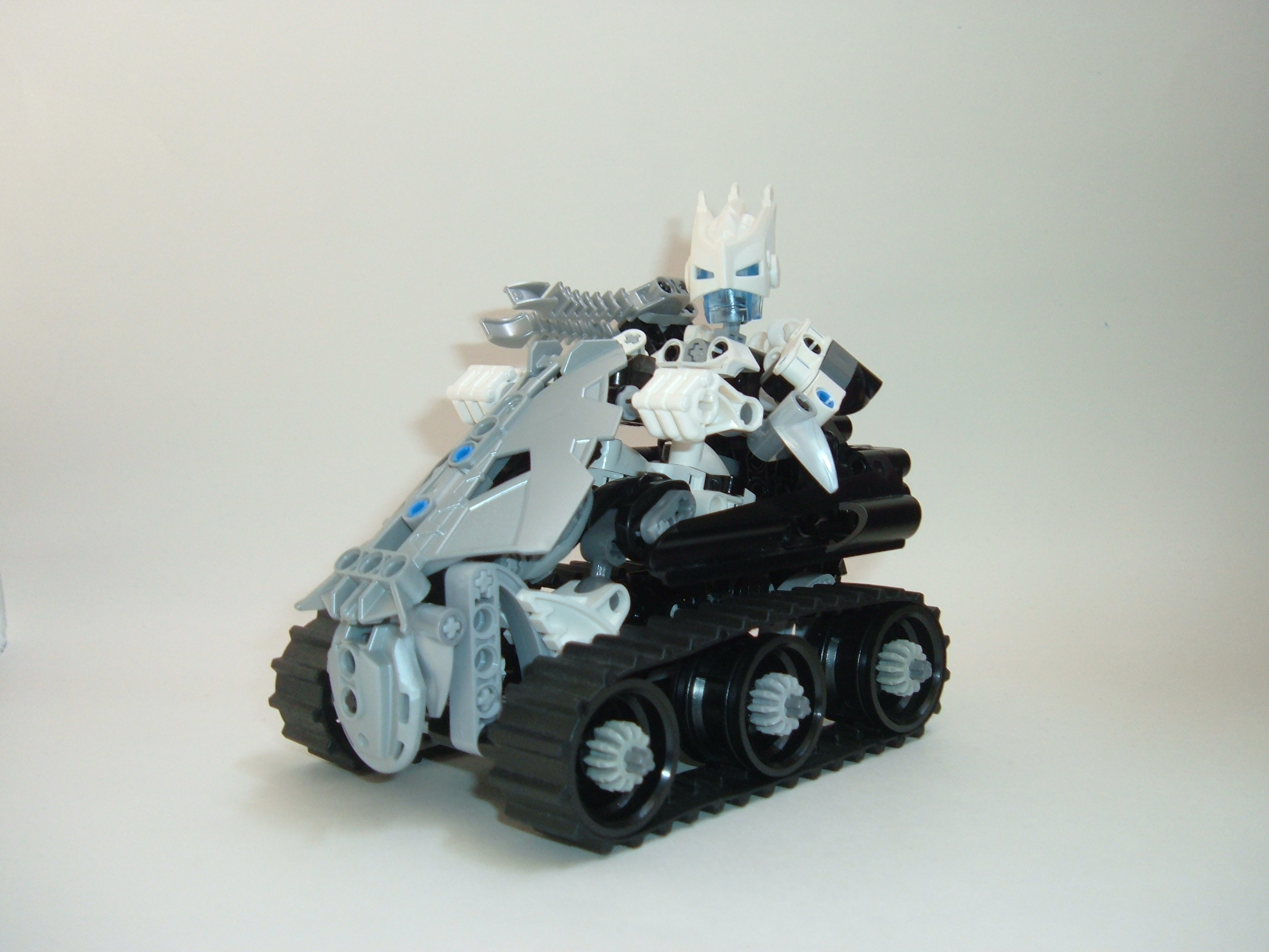 agorivehicle_027.jpg