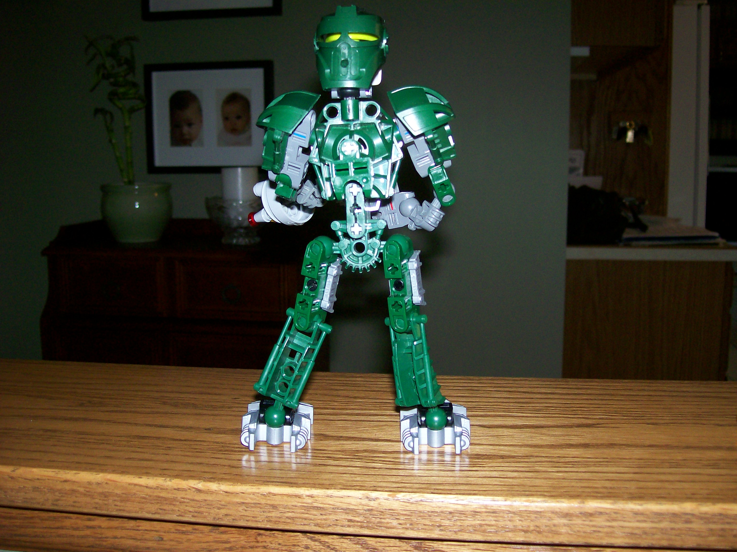 mocs_009.jpg