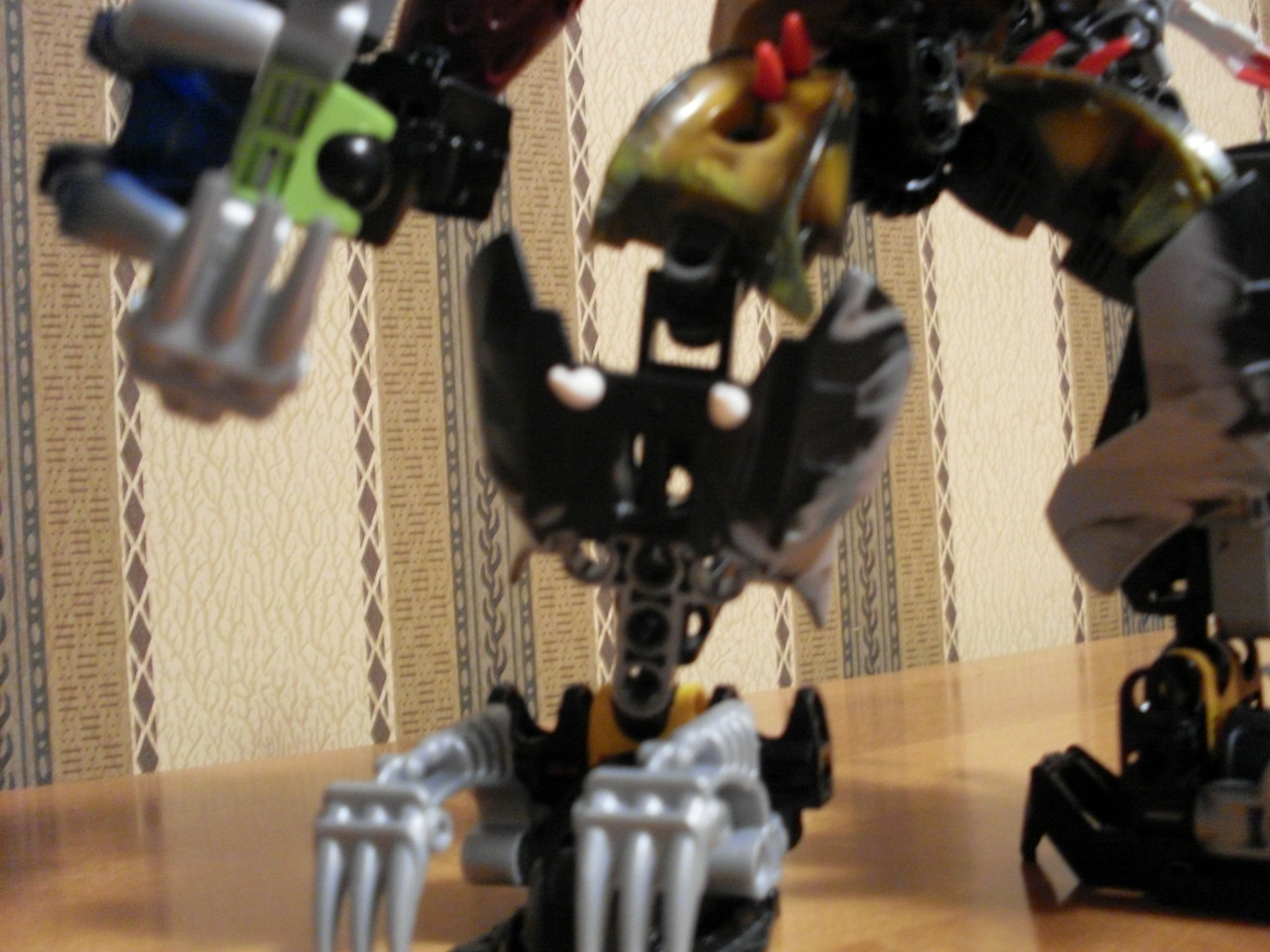 xyrak8.jpg