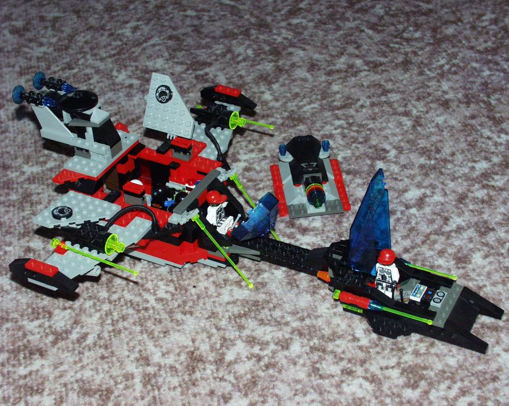 spaceship3.jpg