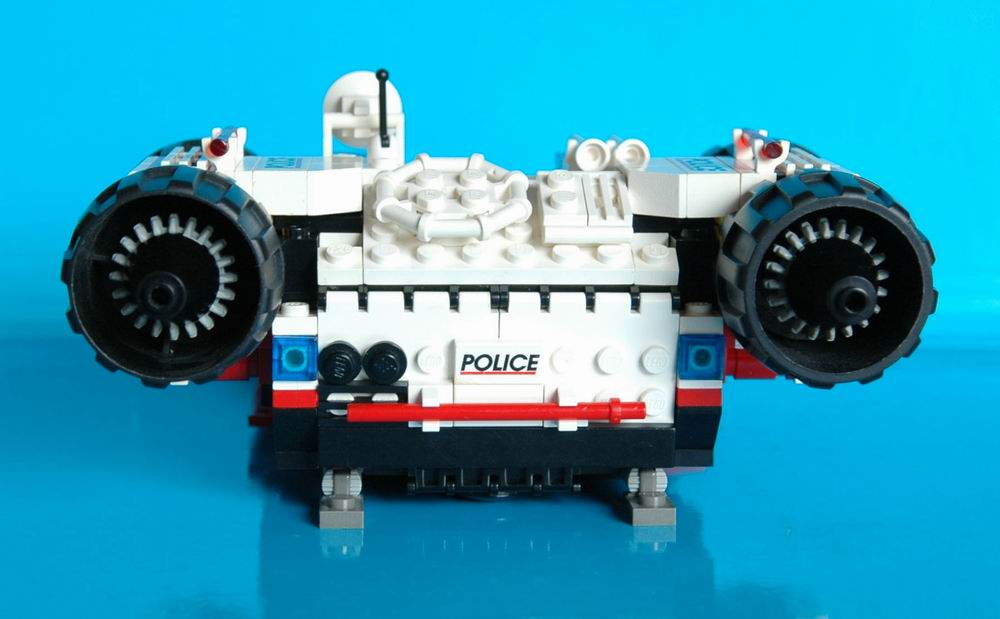 2rear.jpg