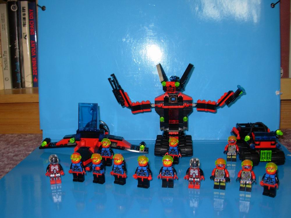 crew_03.jpg