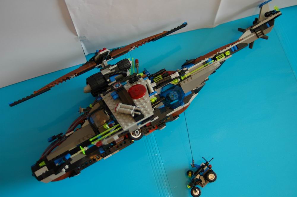 03flying.jpg