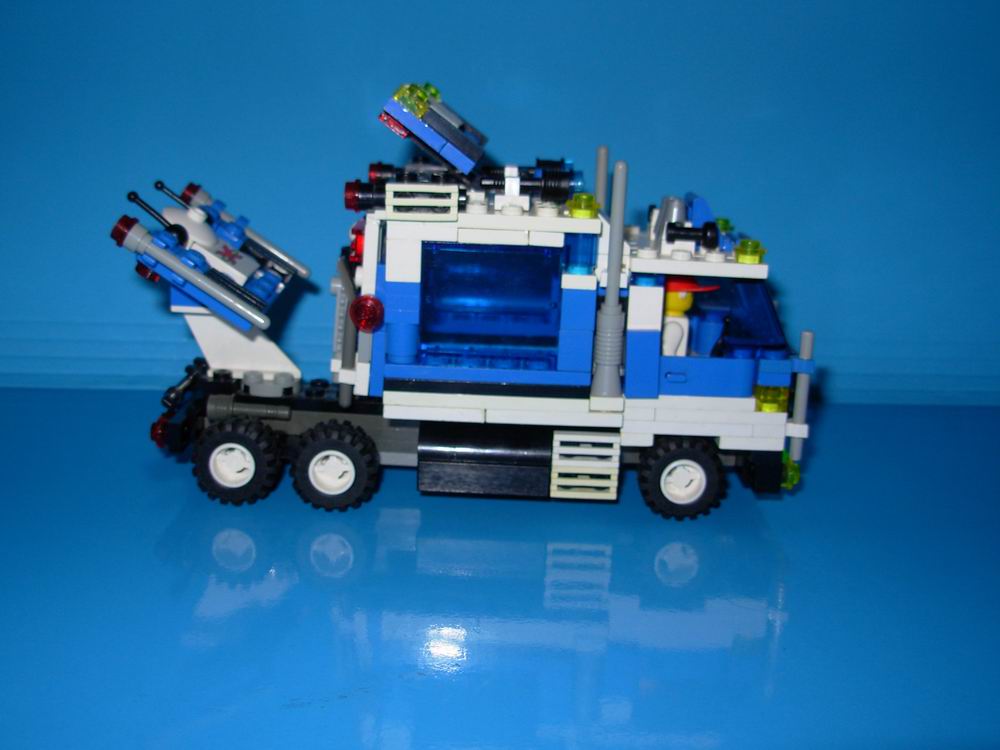 blue_truck_3.jpg