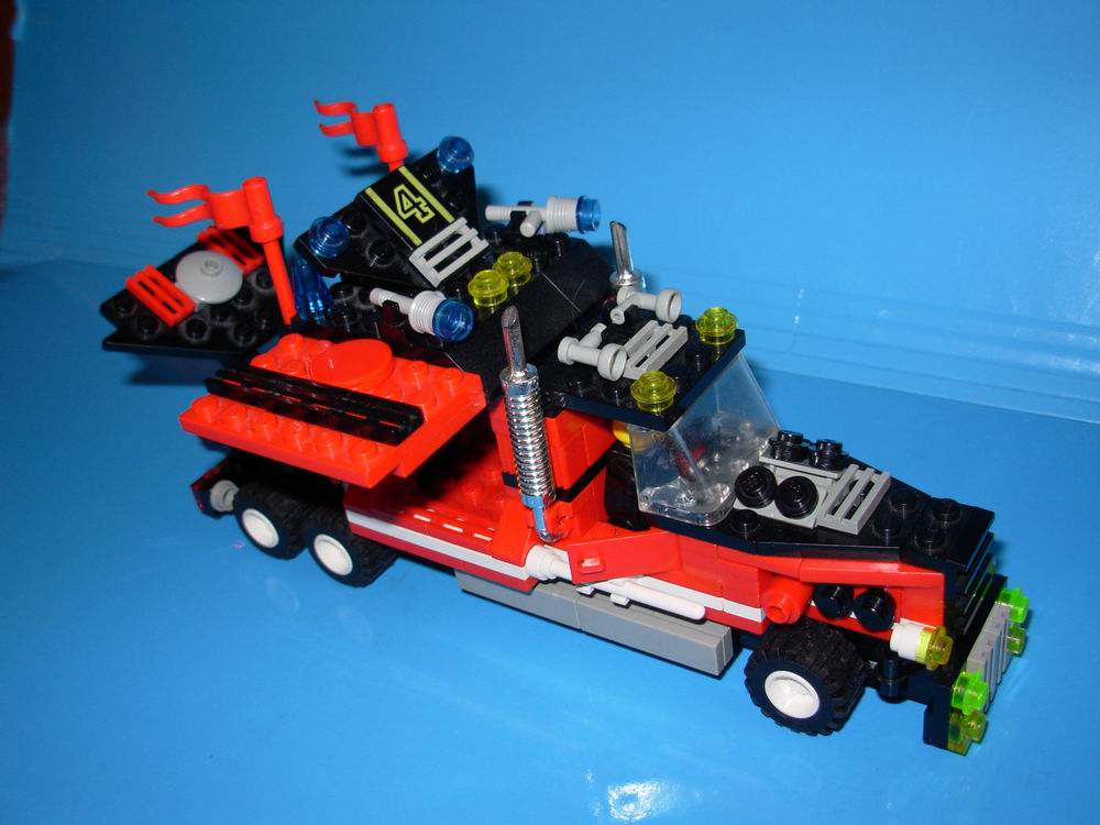 red_truck_6.jpg