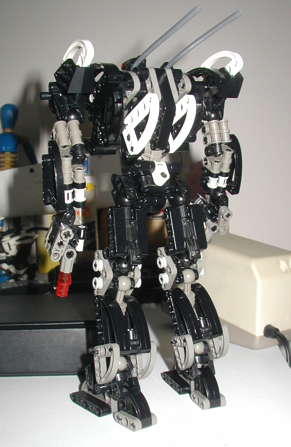 yugoth_004.jpg