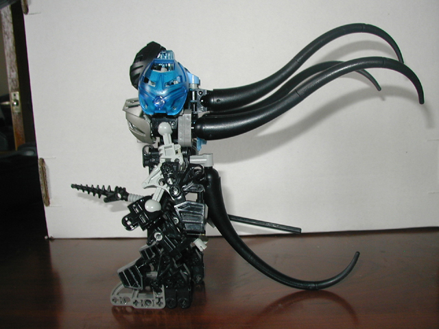calabra_sideshot.jpg