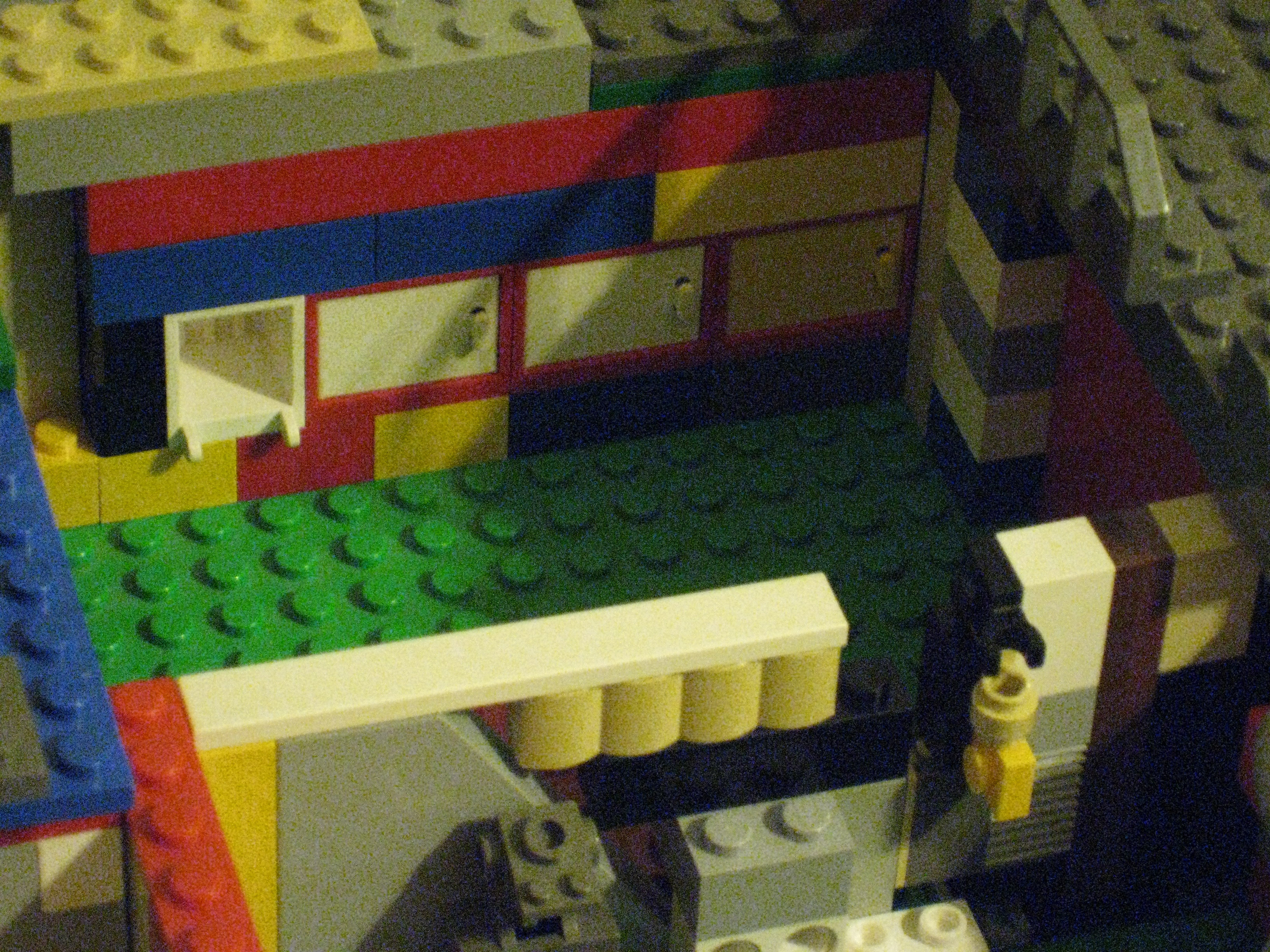 legosian_lab_022.jpg