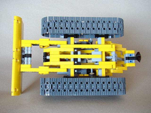 42006-1-4-bulldozer.jpg