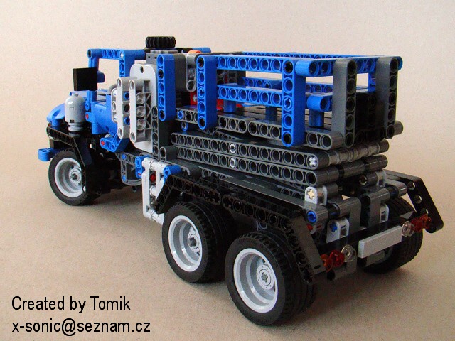 8052_model_1-4.jpg