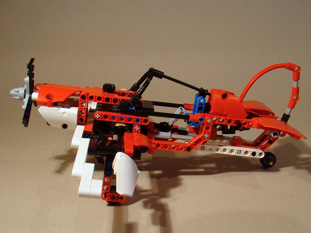8068_model_1-3-plane.jpg