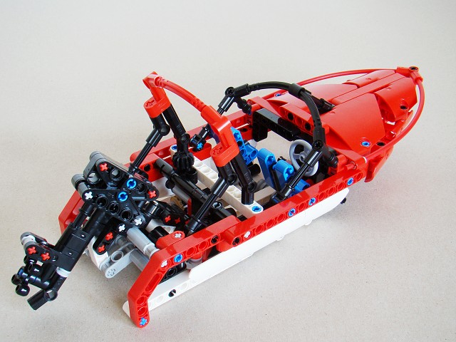 8068_model_2-6-motor_boat.jpg