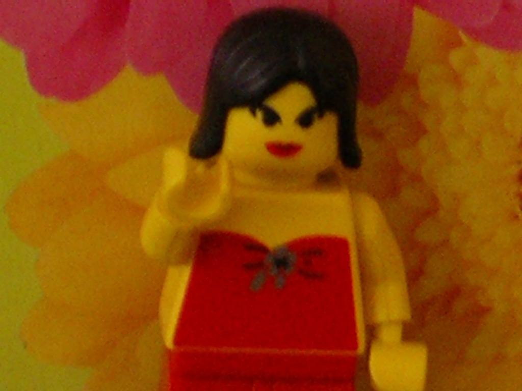 lego_bella_goth_017.jpg