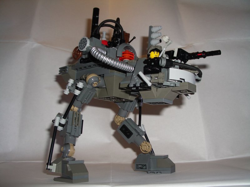 mecha3low.jpg