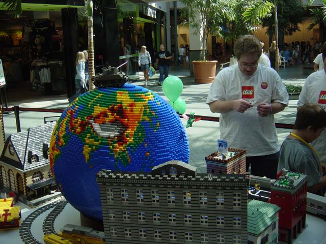 2003-08-30_gmltc@moa-001.jpg