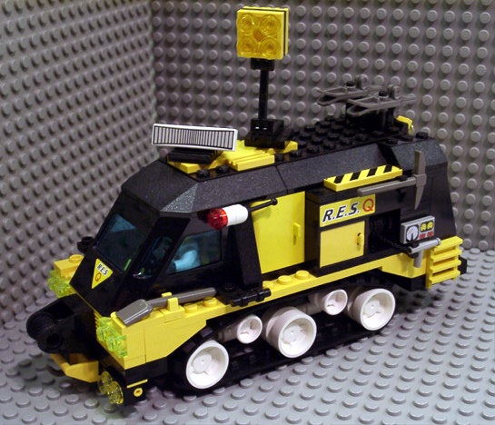 resqsnowtrak01.jpg