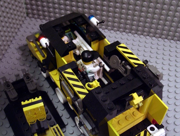 resqsnowtrak02.jpg