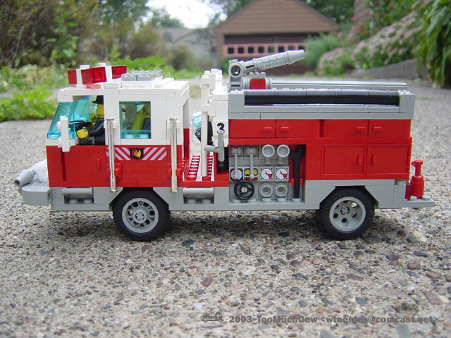 09-11-2003_engine_3-002.jpg