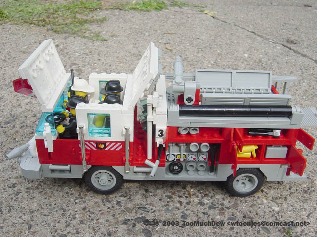 09-11-2003_engine_3-009.jpg