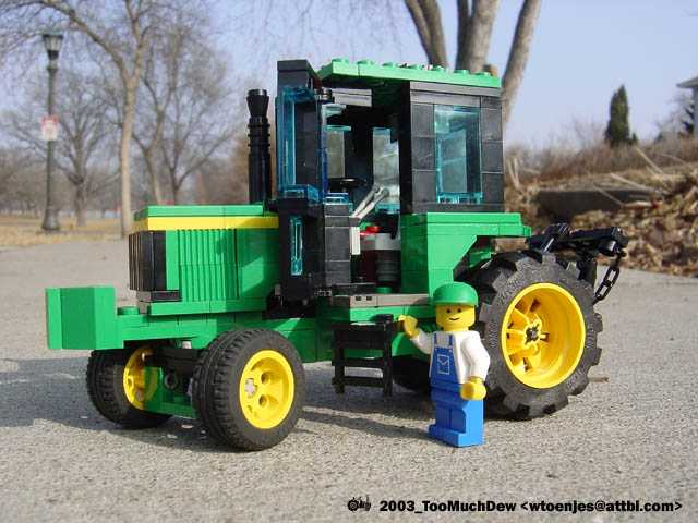 john_deere_tractor-010.jpg