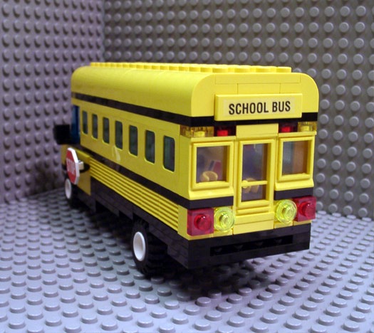 schoolbus02.jpg