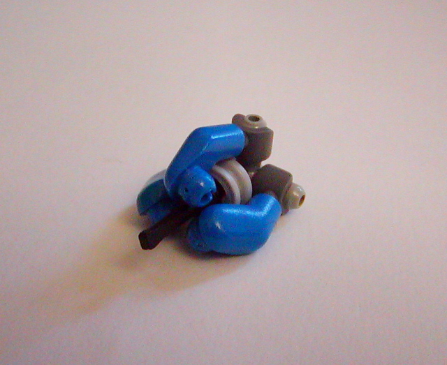 droid-tri-fighter-00.jpg
