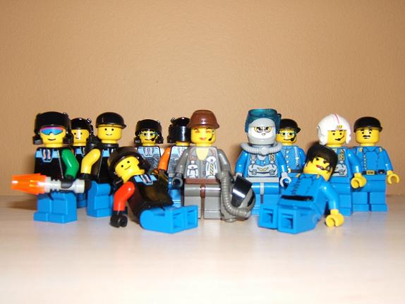aircraft_carrier_crew.jpg
