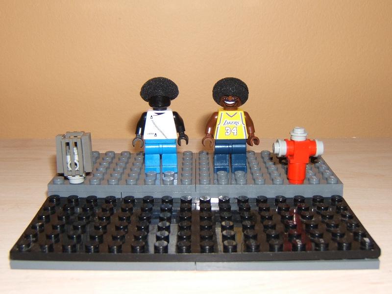 original_afro-lego_circa_1999_and_new_afro-lego.jpg
