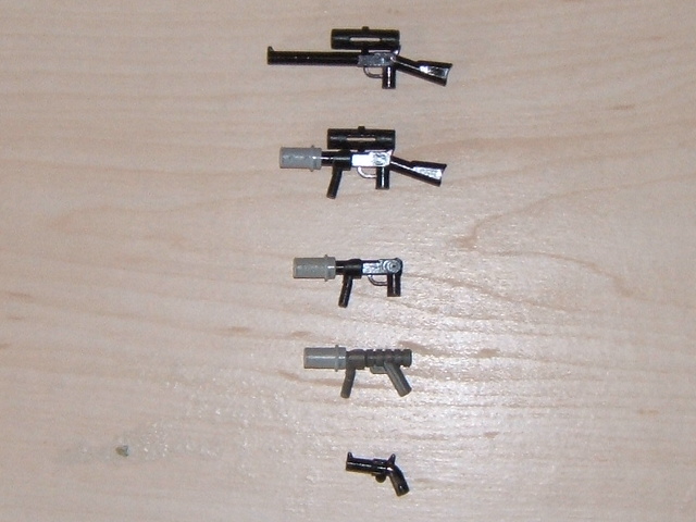 various_minifig_weapons.jpg