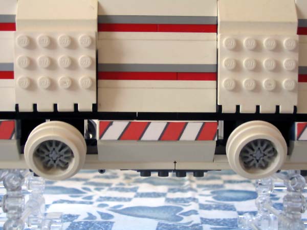 107_trailer_thrusters.jpg