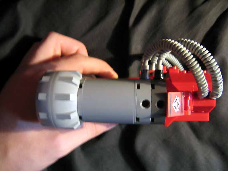 02_engine_side.jpg
