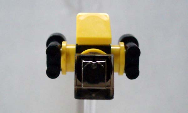 002_workerb.jpg