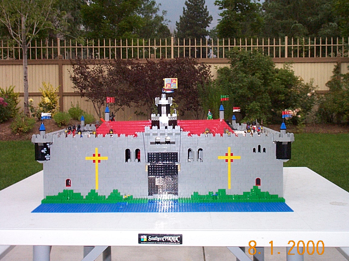 castle1.jpg