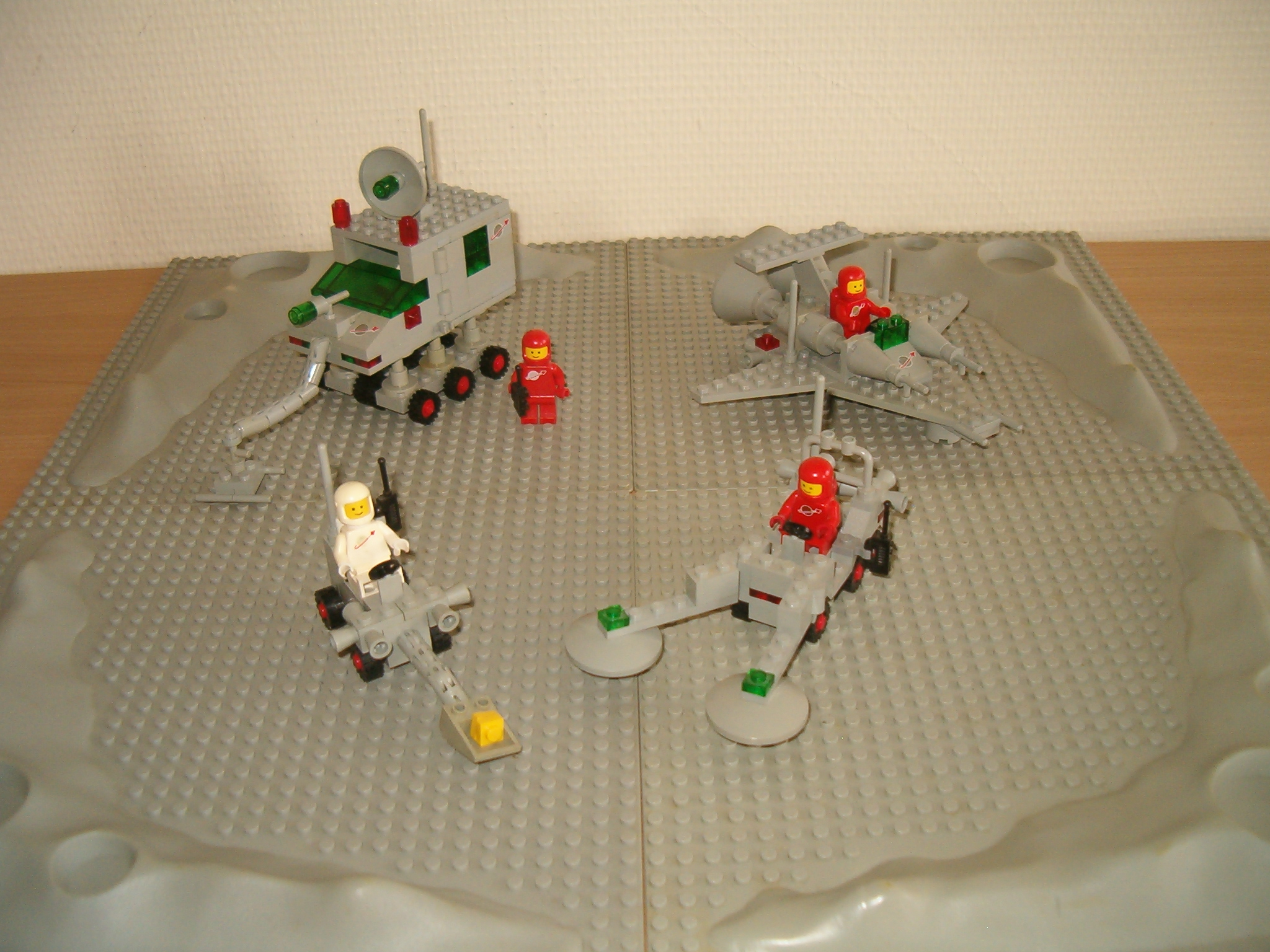 classicspace1980.jpg