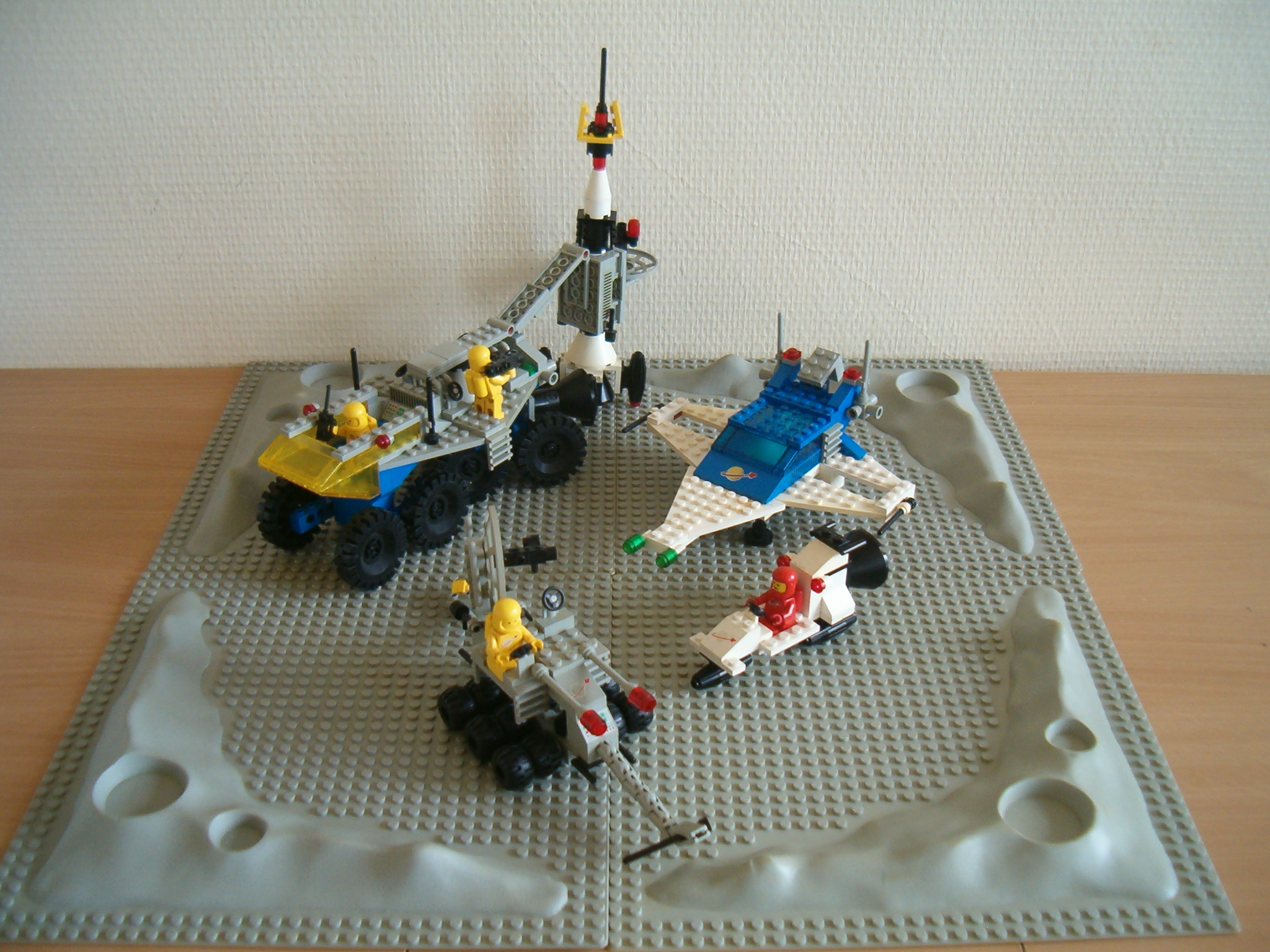 classicspace1982.jpg