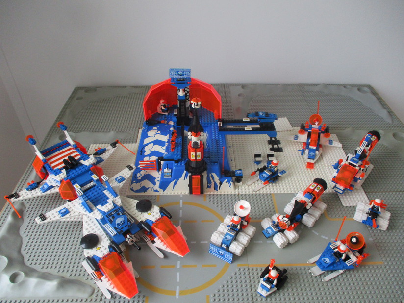 iceplanet2002.jpg
