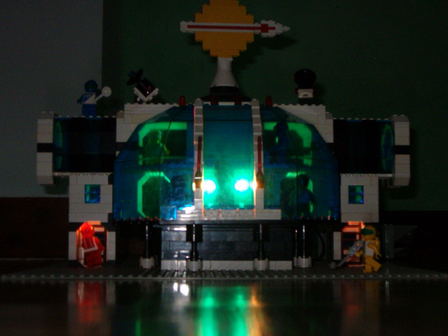 moonbase_futuron_nuit.jpg