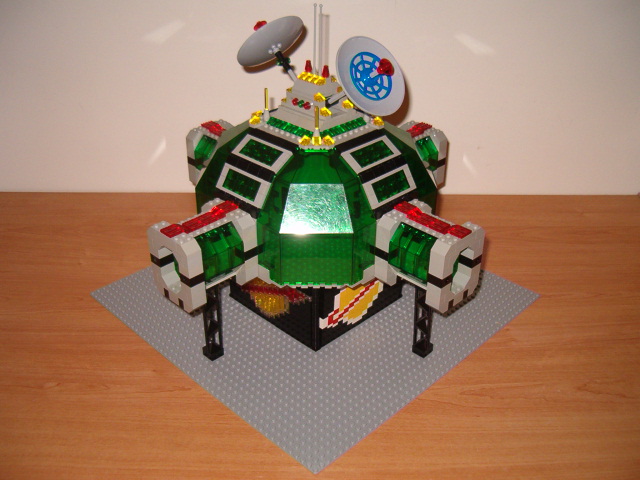 moonbasedomevert121.jpg
