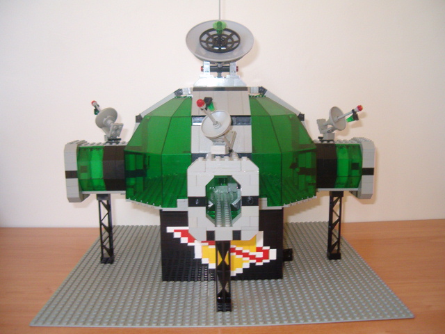 moonbasedomevert21.jpg