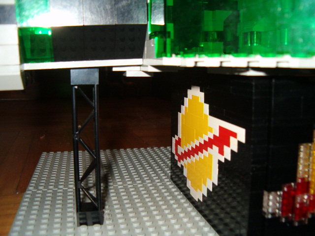 moonbasevert150508_010.jpg