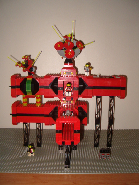 moonbasemtron2010.jpg