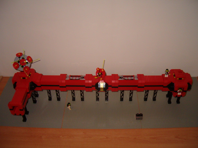 moonbasemtron201010.jpg