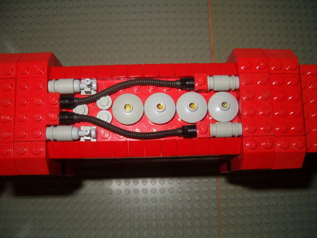 moonbasemtron201015.jpg