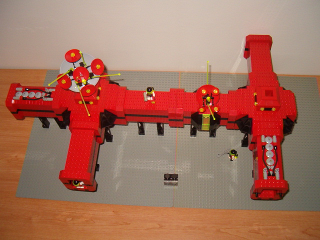 moonbasemtron20106.jpg