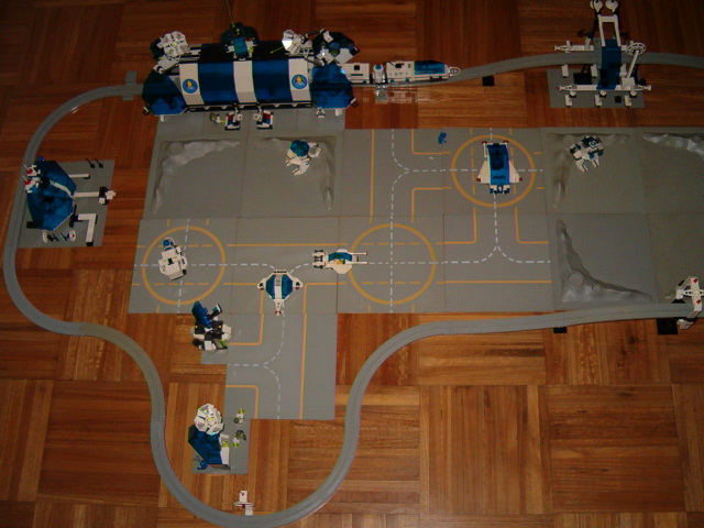 circuitmonorailvue1.jpg