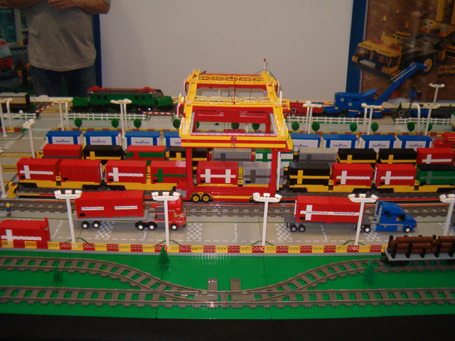 expo156.jpg