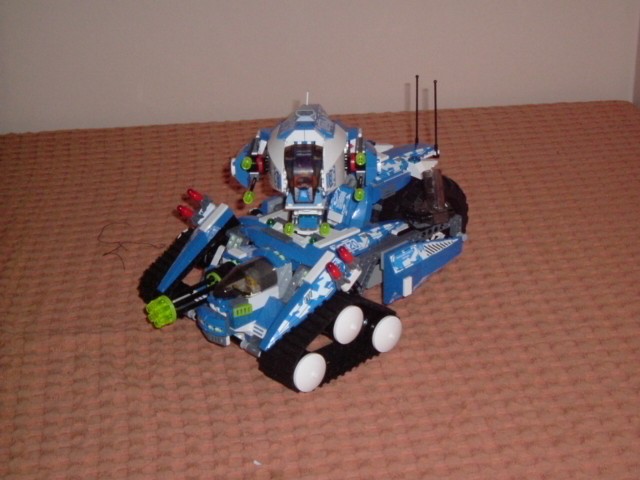 8118_001.jpg