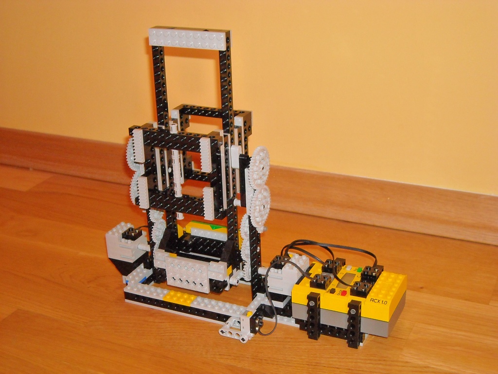 moc_mixer_-_001.jpg