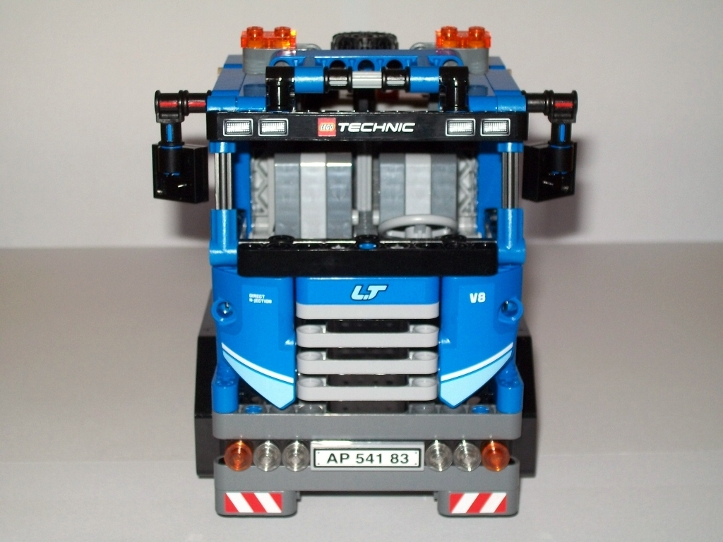 container_truck_-_011.jpg